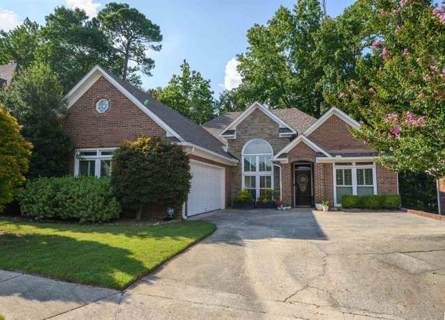 Property at 1598 Bent River Cir, Vestavia Hills, AL 35216, 3 beds, 2 baths