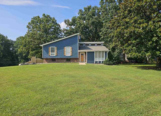 Property at 127 Twin Lakes Rd, Trussville, AL 35173, 4 beds, 2 baths