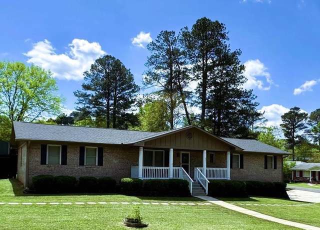 Property at 231 Garrison Rd, Gardendale, AL 35071, 4 beds, 3 baths
