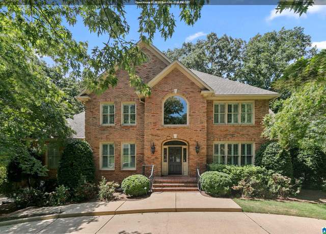 Property at 317 Trace Ridge Rd, Hoover, AL 35244, 5 beds, 4.5 baths