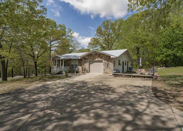 Property at 400 Homewood Acres Cir, Eastaboga, AL 36260, 4 beds, 2 baths