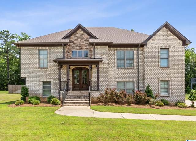 Property at 913 Aster Pl, Helena, AL 35022, 5 beds, 3 baths