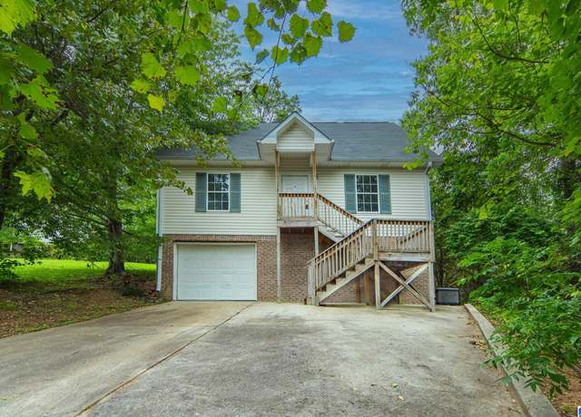 Property at 108 Blackhawk Ln, Moody, AL 35004, 3 beds, 2 baths