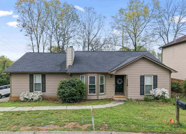 Property at 2229 Richmond Ln, Pelham, AL 35124, 3 beds, 2 baths