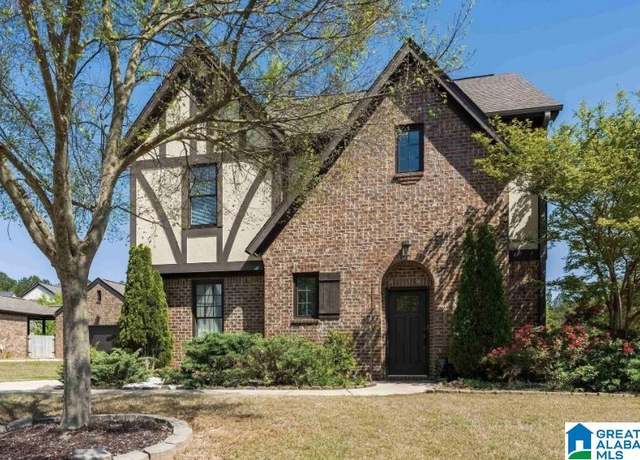 Property at 1070 Regent Park Dr, Birmingham, AL 35242, 4 beds, 2.5 baths