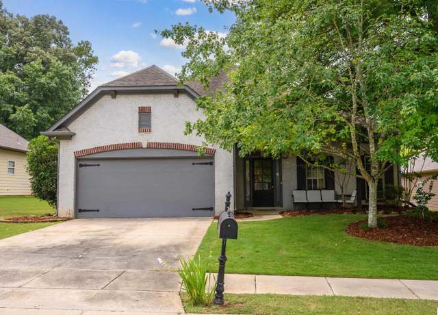 Property at 1166 Eagle Dr, Maylene, AL 35114, 3 beds, 2 baths