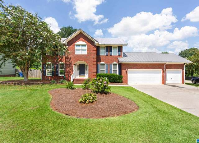 Property at 5040 Red Oak Dr, Oxford, AL 36203, 4 beds, 2.5 baths