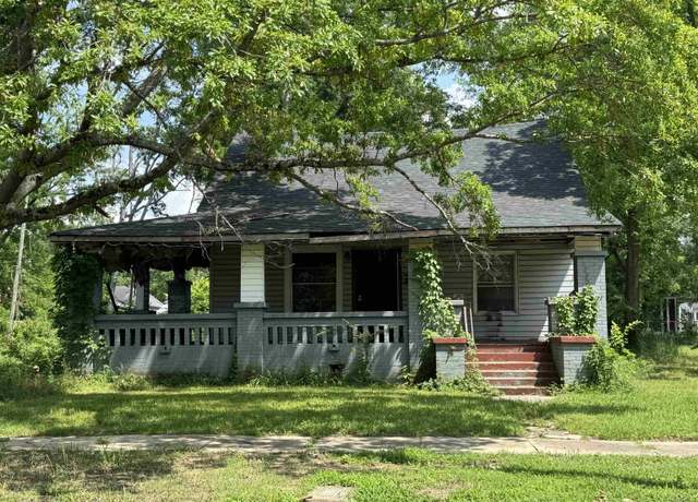 Property at 7405 4th Ave N, Birmingham, AL 35206, 3 beds, 1 bath