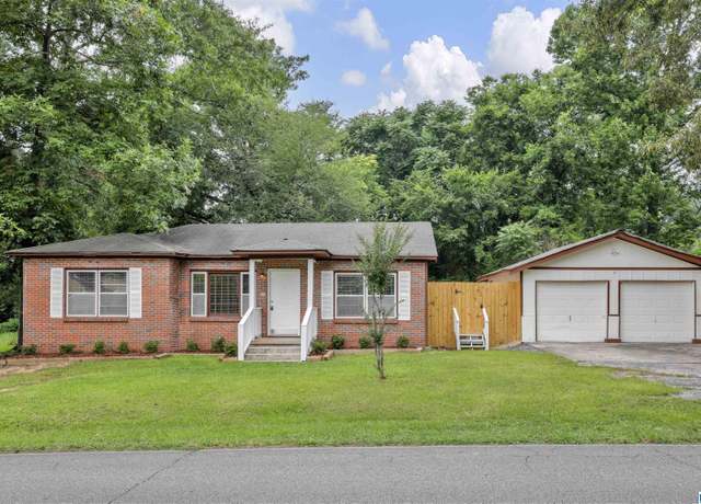 Property at 1041 Gene Reed Rd, Birmingham, AL 35235, 3 beds, 2 baths