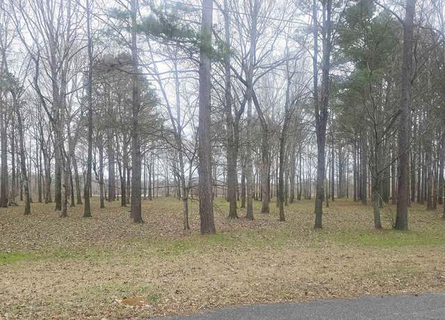 Property at Cypress Point Dr #12, Akron, AL 36776