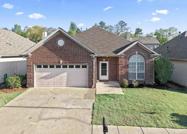 Property at 1070 Windsor Pkwy, Moody, AL 35004, 3 beds, 2 baths