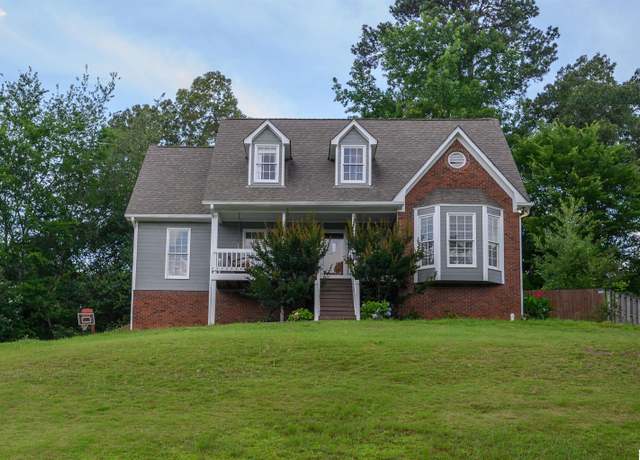 Property at 140 Russet Hill Dr, Hoover, AL 35244, 4 beds, 2.5 baths