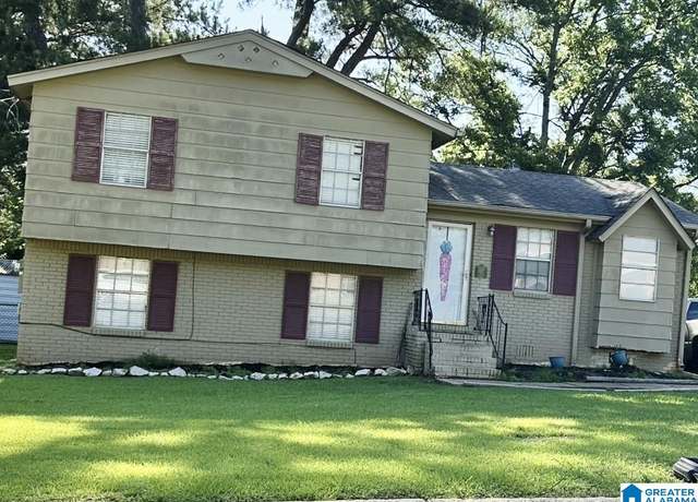 Property at 2817 Daffodil Ave, Hueytown, AL 35023, 3 beds, 2 baths