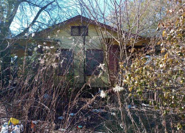 Property at 4202 Avenue F, Fairfield, AL 35064, 1 bed, 1 bath