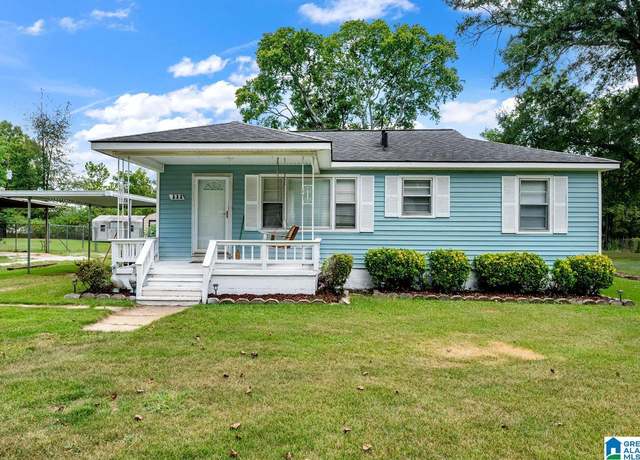 Property at 111 June Ave, Hueytown, AL 35023, 3 beds, 1 bath