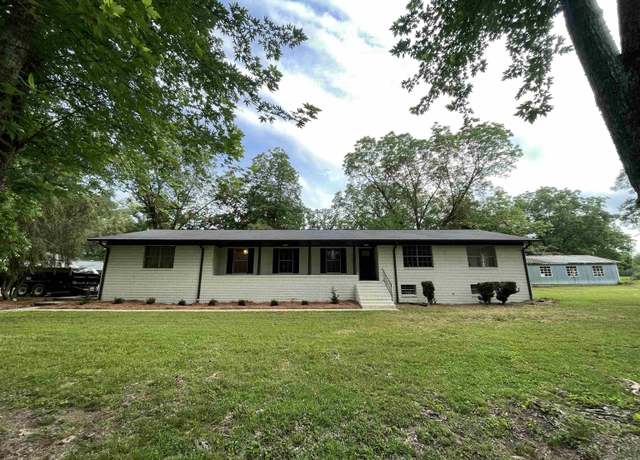 Property at 457 Avon Cir, Mount Olive, AL 35117, 4 beds, 3 baths