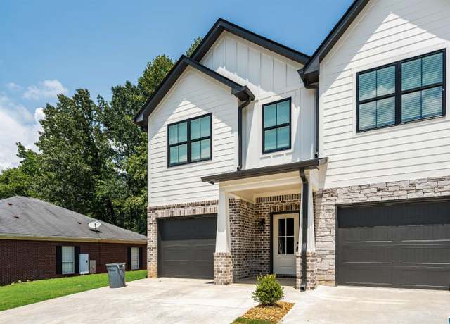Property at 22136 Village Pkwy, Helena, AL 35080, 3 beds, 2.5 baths