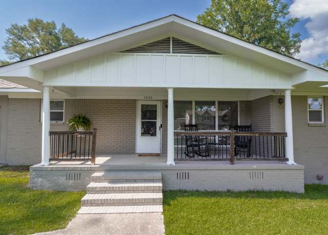 Property at 1036 7th Ave SW, Alabaster, AL 35007, 3 beds, 2 baths