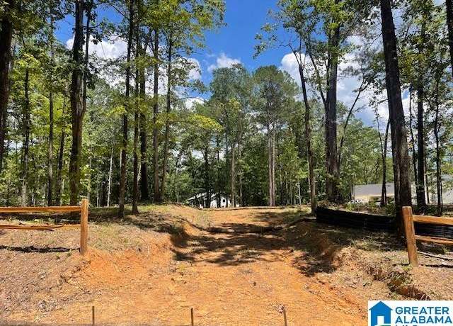 Property at 25 Hodgens Rd #2, Chelsea, AL 35043