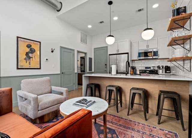 Property at 2212 Morris Ave #300, Birmingham, AL 35203, 1 bed, 1 bath