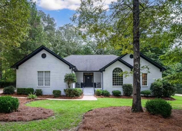 Property at 3407 Boardwalk Cir, Jasper, AL 35504, 4 beds, 3 baths