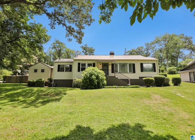 Property at 101 Woodland Rd, Bessemer, AL 35020, 3 beds, 1 bath