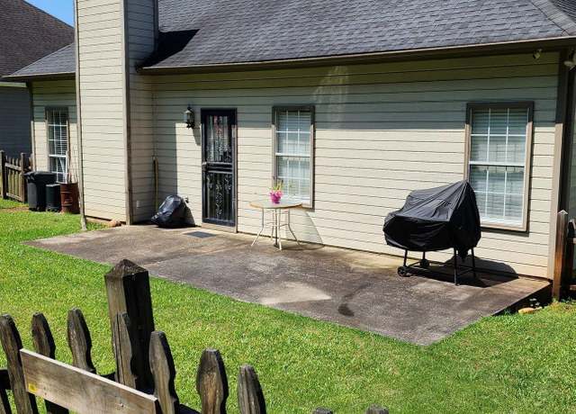 Property at 4271 Candle Brook Ln, Bessemer, AL 35022, 3 beds, 1.5 baths