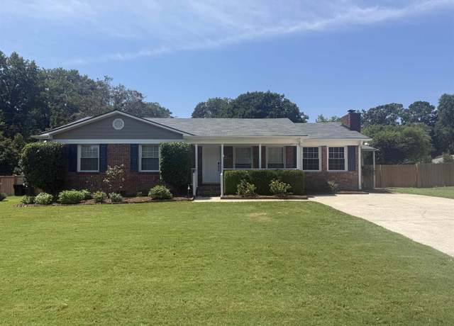 Property at 3816 Asbury Pl, Mountain Brook, AL 35243, 3 beds, 2 baths