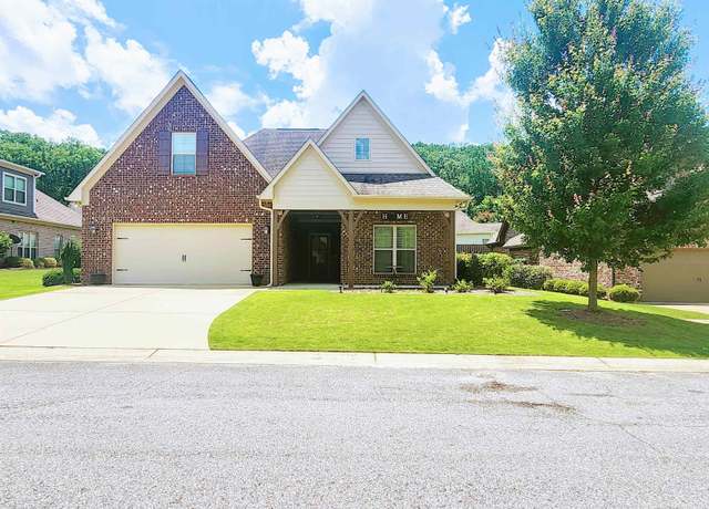 Property at 605 Kirkwall Ln, Pelham, AL 35124, 4 beds, 2 baths