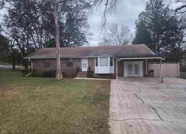 Property at 823 Sunny Lane Dr, Center Point, AL 35215, 3 beds, 2 baths