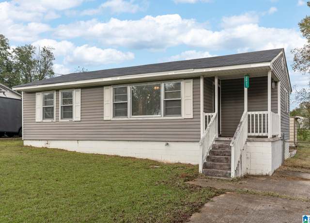 Property at 2421 Circle Dr, Hueytown, AL 35023, 2 beds, 1 bath