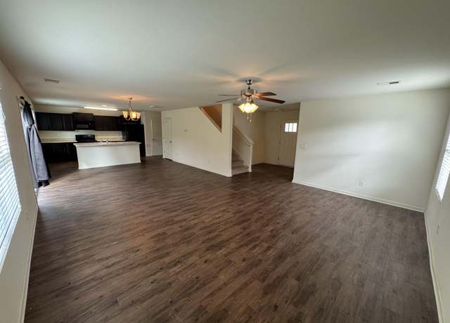 Property at 270 Addison Dr, Calera, AL 35040, 4 beds, 2.5 baths