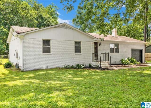 Property at 2009 Palmer Ave, Leeds, AL 35094, 3 beds, 2 baths