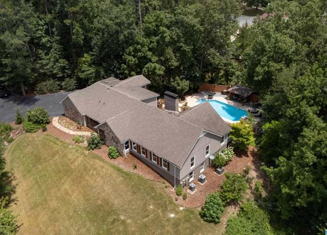 Property at 2416 Cahaba River Ests, Hoover, AL 35244, 7 beds, 4.5 baths