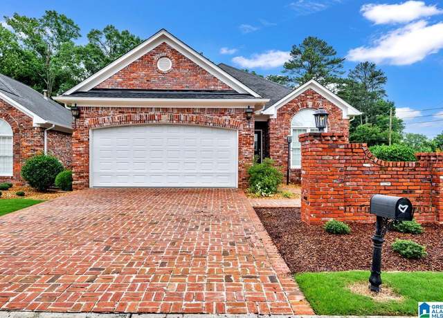 Property at 1700 Leisure Ln NW, Cullman, AL 35055, 3 beds, 2 baths