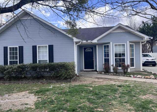 Property at 117 Park Place Cir, Alabaster, AL 35007, 3 beds, 2 baths