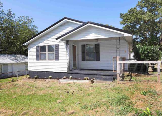 Property at 5420 Long Ave, Anniston, AL 36206, 2 beds, 2 baths