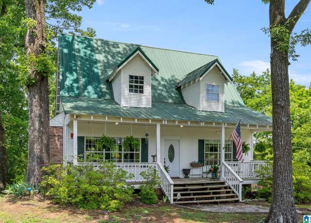 Property at 126 Hickory Hills Dr, Alabaster, AL 35007, 3 beds, 2 baths