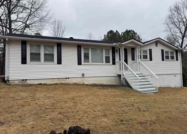 Property at 5511 Country Rd, Pinson, AL 35126, 3 beds, 2 baths