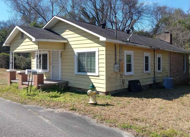 Property at 809 13th Ct, Phenix City, AL 36867, 2 beds, 2 baths