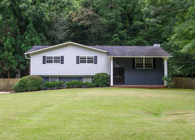 Property at 3350 Rosemary Ln, Vestavia Hills, AL 35216, 4 beds, 2.5 baths