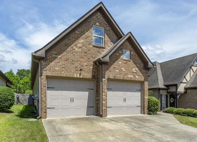 Property at 133 Sharpe St, Sterrett, AL 35147, 3 beds, 2 baths