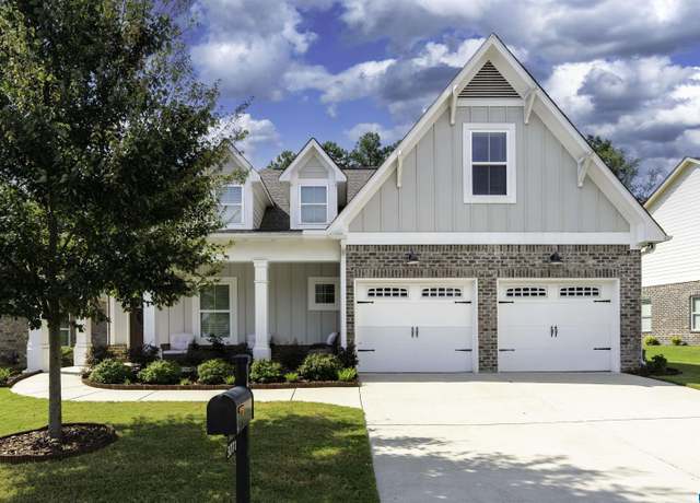 Property at 3771 Maggies Dr, Irondale, AL 35210, 4 beds, 3 baths