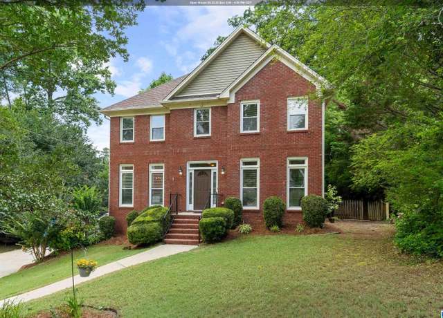 Property at 1812 Cross Cir, Hoover, AL 35244, 3 beds, 3.5 baths