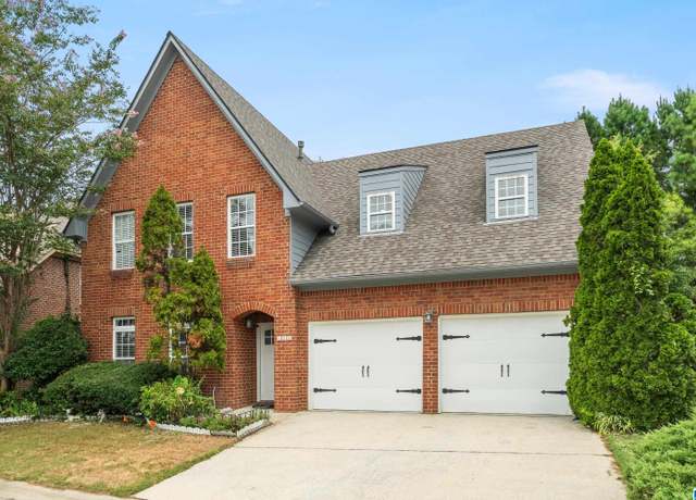 Property at 155 Castlehill Dr, Vestavia Hills, AL 35226, 5 beds, 2.5 baths