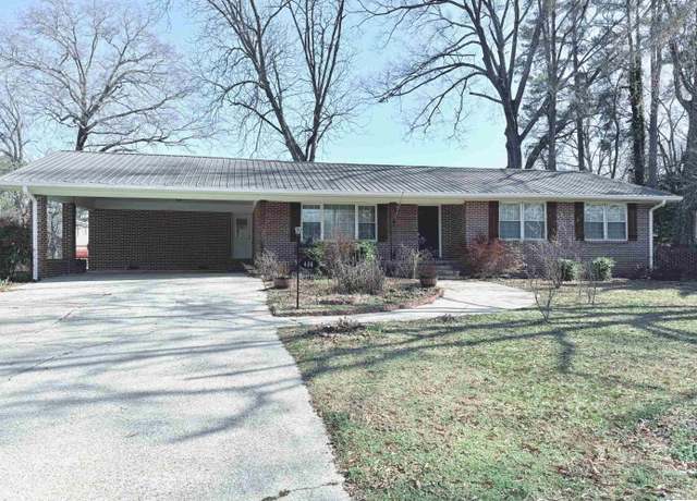 Property at 406 Riddle Ave, Piedmont, AL 36272, 3 beds, 2 baths