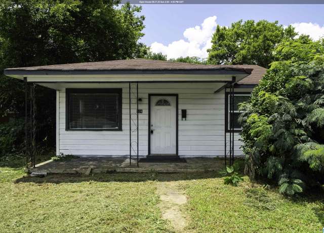 Property at 524 Avenue Z, Birmingham, AL 35214, 3 beds, 1 bath