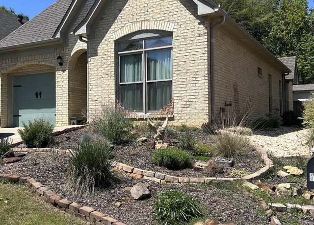 Property at 2036 Tudor Ln, Moody, AL 35004, 3 beds, 2 baths