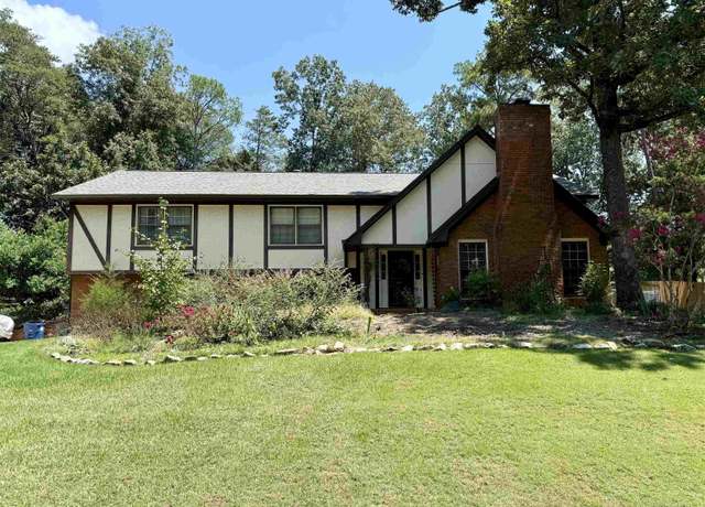 Property at 6515 Quail Run Dr, Hoover, AL 35124, 3 beds, 2 baths