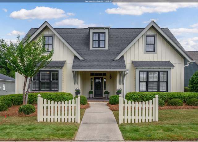 Property at 2034 Kirkman Dr, Hoover, AL 35242, 3 beds, 3 baths